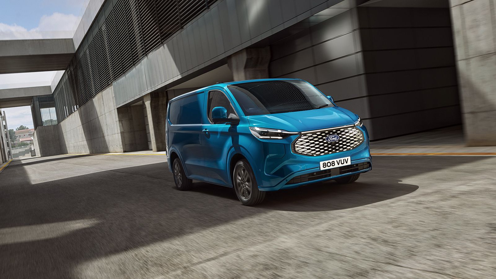 To Ford E-Transit Custom είναι το 2ο αμιγώς ηλεκτρικό Van που η Ford θα παρουσιάσει στην ΕΕ μέχρι το 2024.