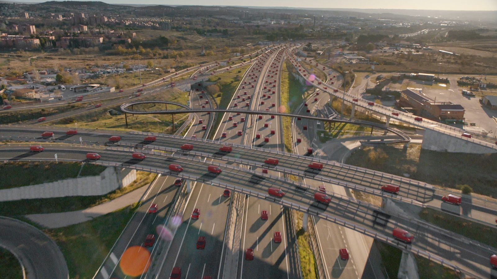 Το νέο FORDLiive έρχεται για να προσφέρει μεγιστοποίηση της λειτουργίας των επαγγελματικών οχημάτων της εταιρείας σε πανευρωπαϊκό επίπεδο. 