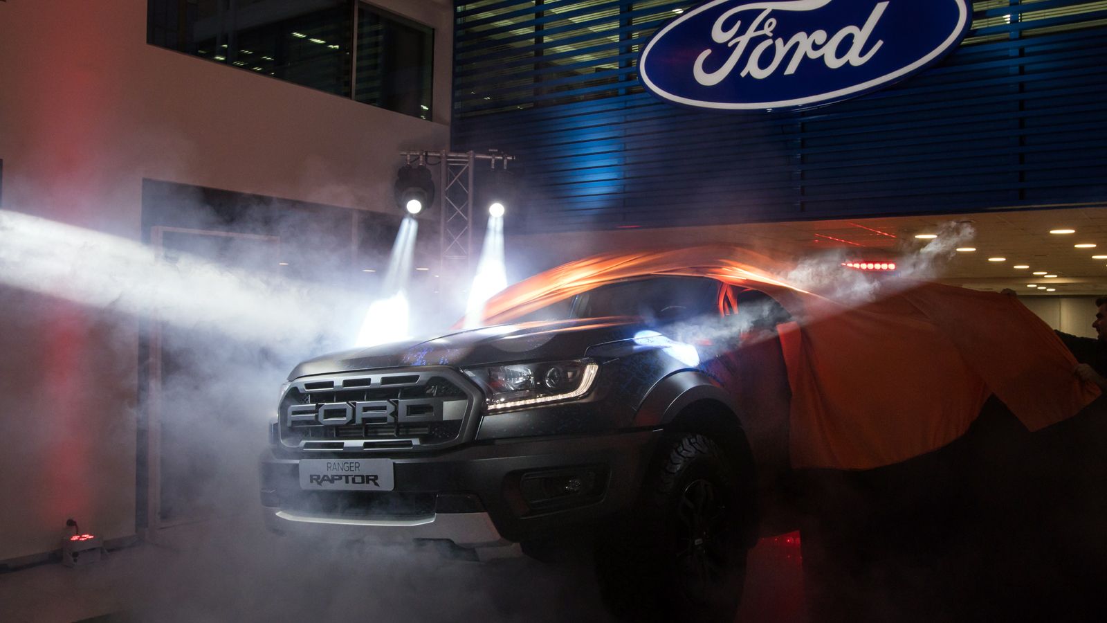 Το νέο Ranger Raptor παρουσιάστηκε για πρώτη φορά στην ελληνική αγορά στις εγκαταστάσεις της Ford Car Center.