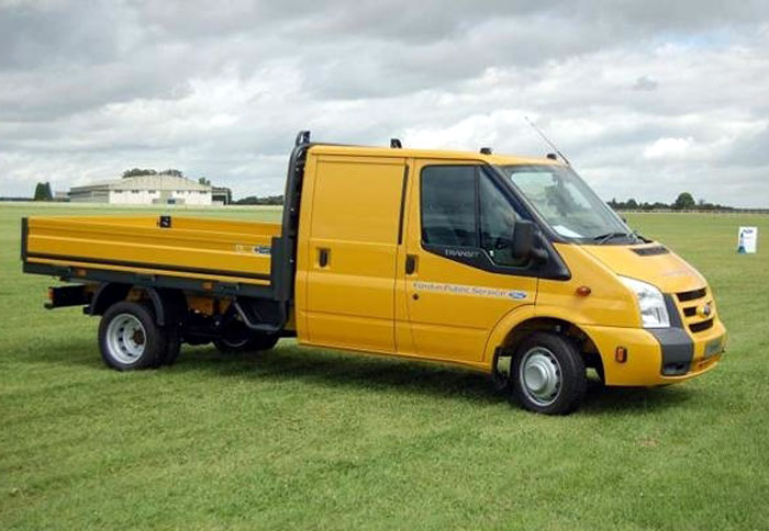 Έξτρα εκδόσεις στο Ford Transit 2009