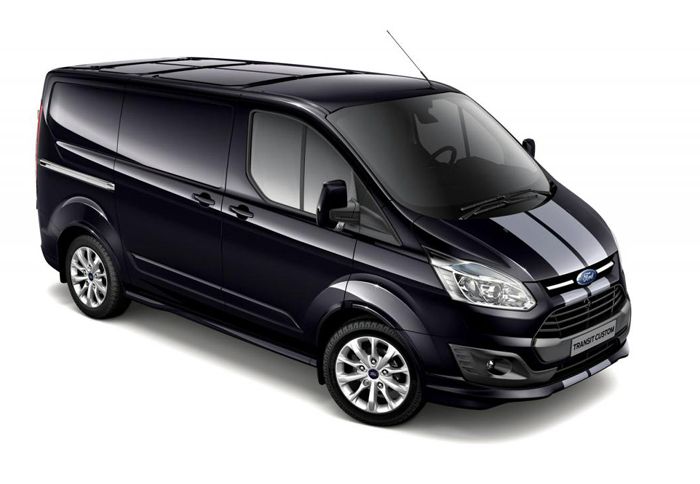 Το νέο Ford Transit Custom Sport αναμένεται να λανσαριστεί μέσα στο 2013 και θα εφοδιάζεται με πετρελαιοκινητήρα 2,2 λτ. με ισχύ 155 ίππων και ροπή 38