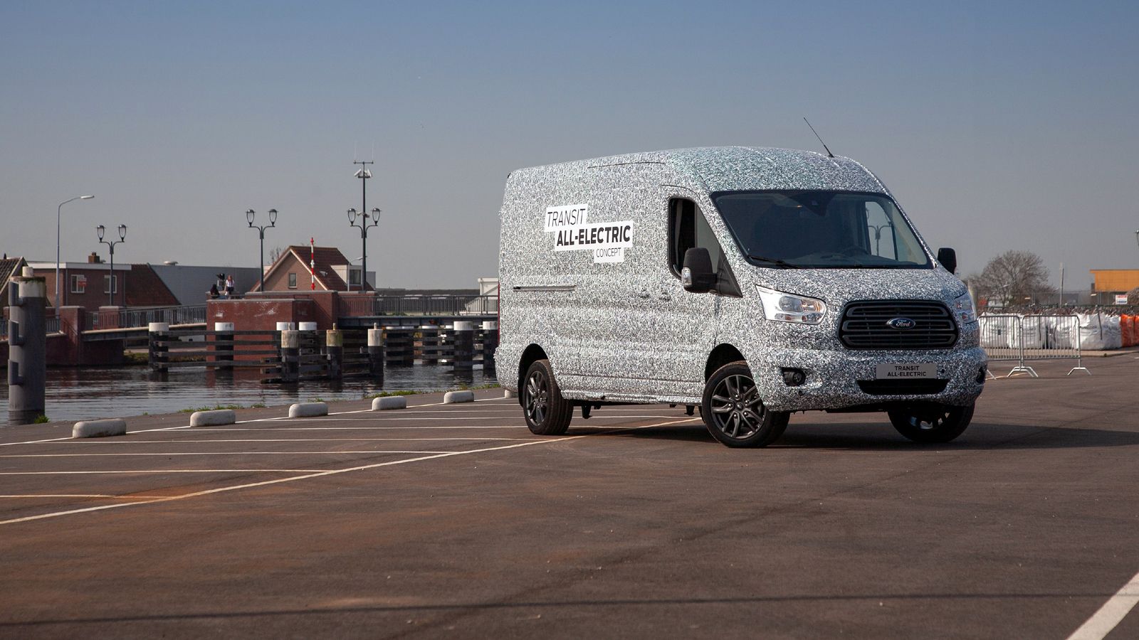 Μέσα στο 2021, η Ford θα λανσάρει στην ΕΕ τη νέα –πλήρως ηλεκτροκίνητη- έκδοση του Transit Van.