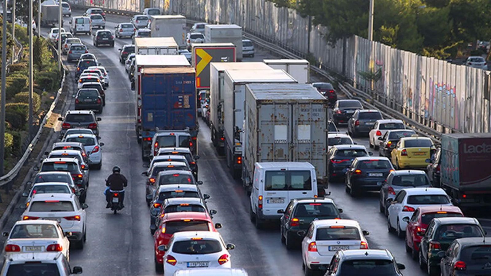 Κλιμακώνονται οι φωνές των φορέων logistics απέναντι στην Πολιτεία!