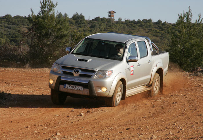 Δοκιμάζουμε το Hilux με τον κινητήρα των 3,0 λτ.