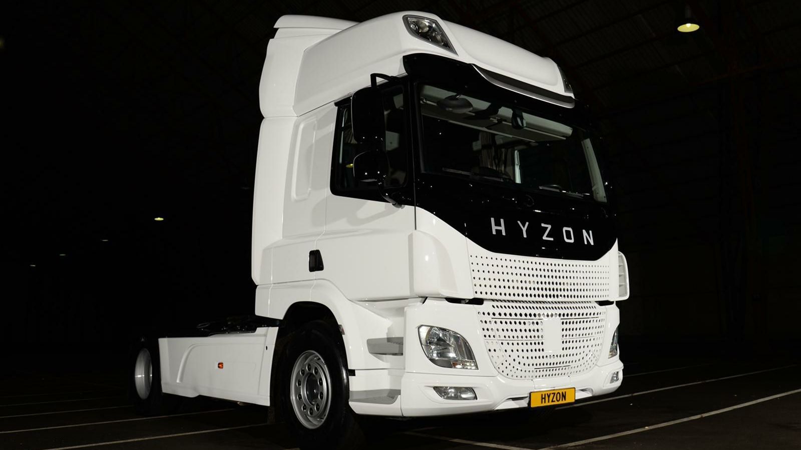 H Hyzon υπόσχεται μέγιστη αυτονομία έως και 650 χλμ., όταν το μεικτό βάρος συρμού είναι μέχρι και 70 τόνους.