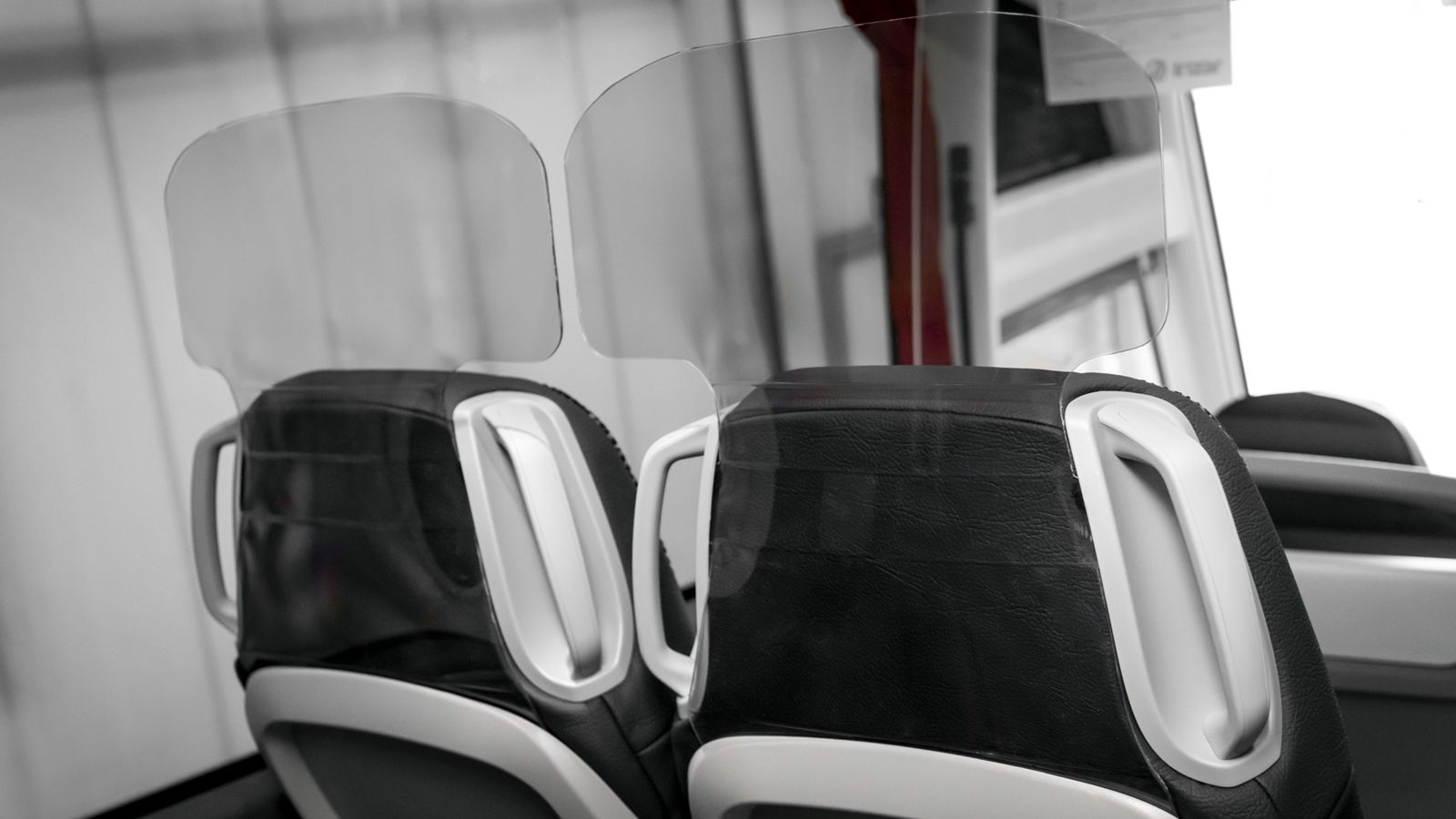 Η Irizar έχει εξελίξει ειδικά διαχωριστικά σε όλες τις θέσεις των επιβατών στα λεωφορεία…