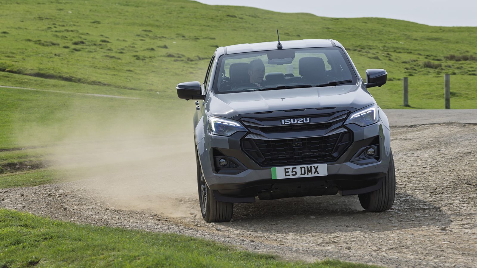 Isuzu D-Max EV: κίνηση εκτός δρόμου. 