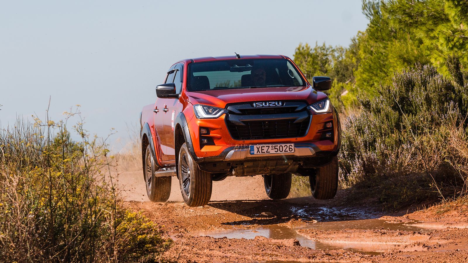 Πραγματικά «πετάει» το Isuzu D-Max Crew Cab Arena 4x4 Auto!