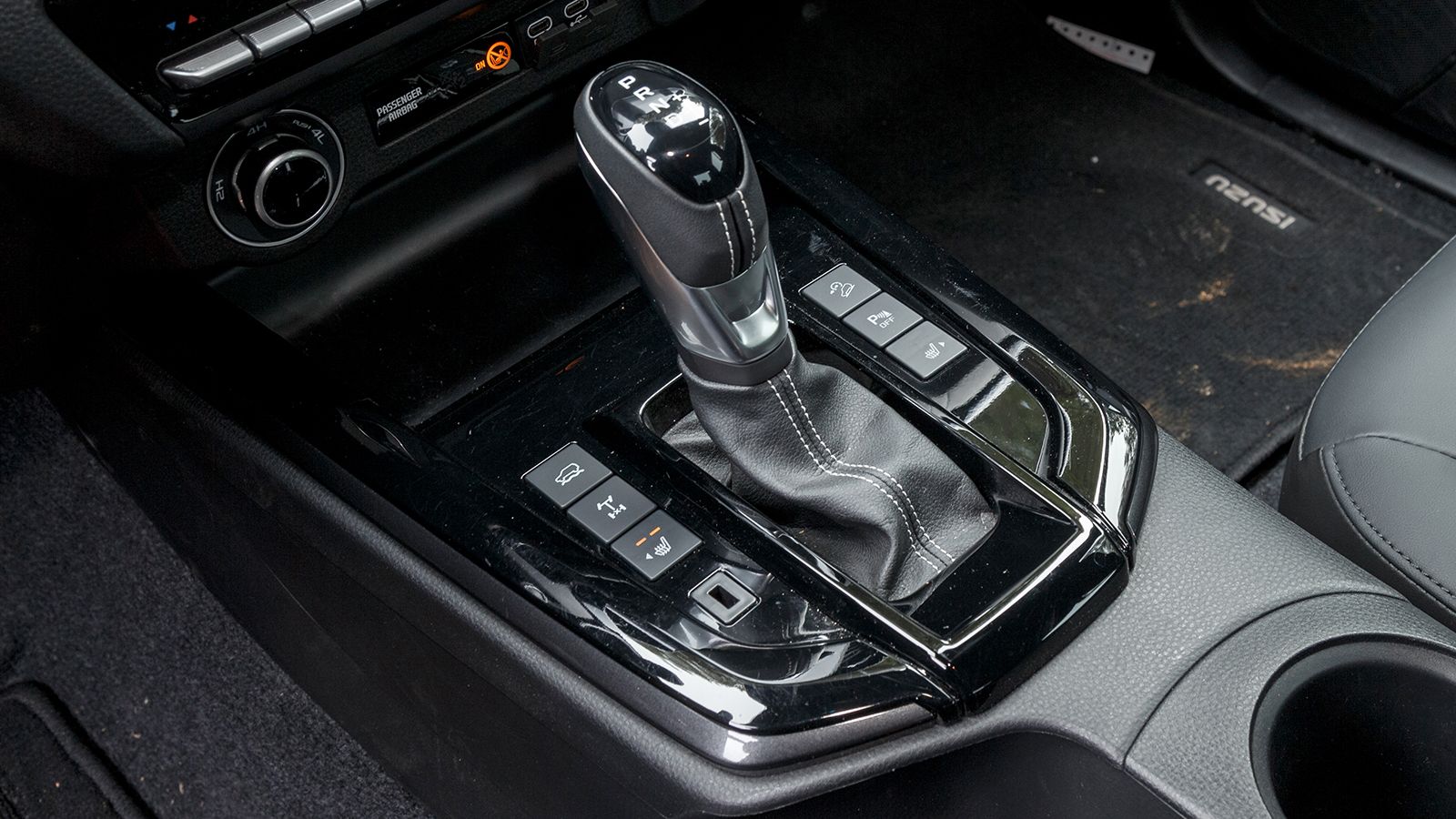 κιβώτιο ταχυτήτων isuzu d-max