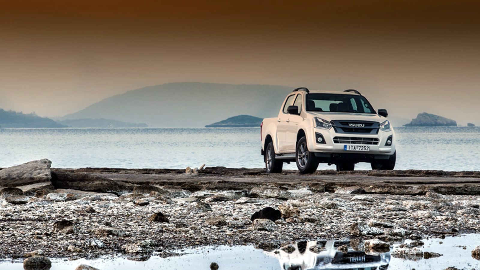 Αποκτήστε το νέο Isuzu D-Max μέσα στον Δεκέμβριο και επωφεληθείτε από Έκπτωση ύψους 3.000 ευρώ στις εκδόσεις «Gravity» & «Arena».