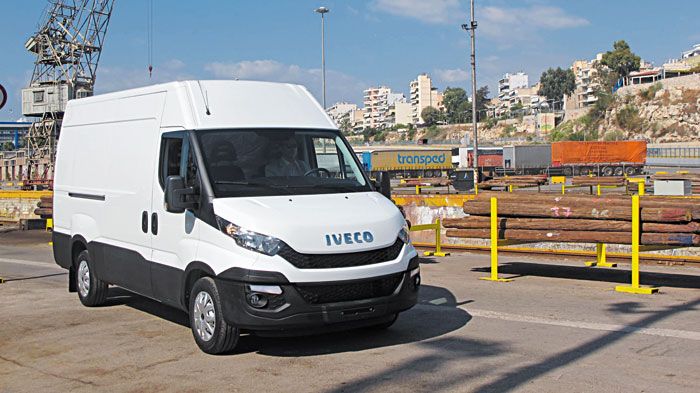 Επαναπροσδιορίζει την κατηγορία του