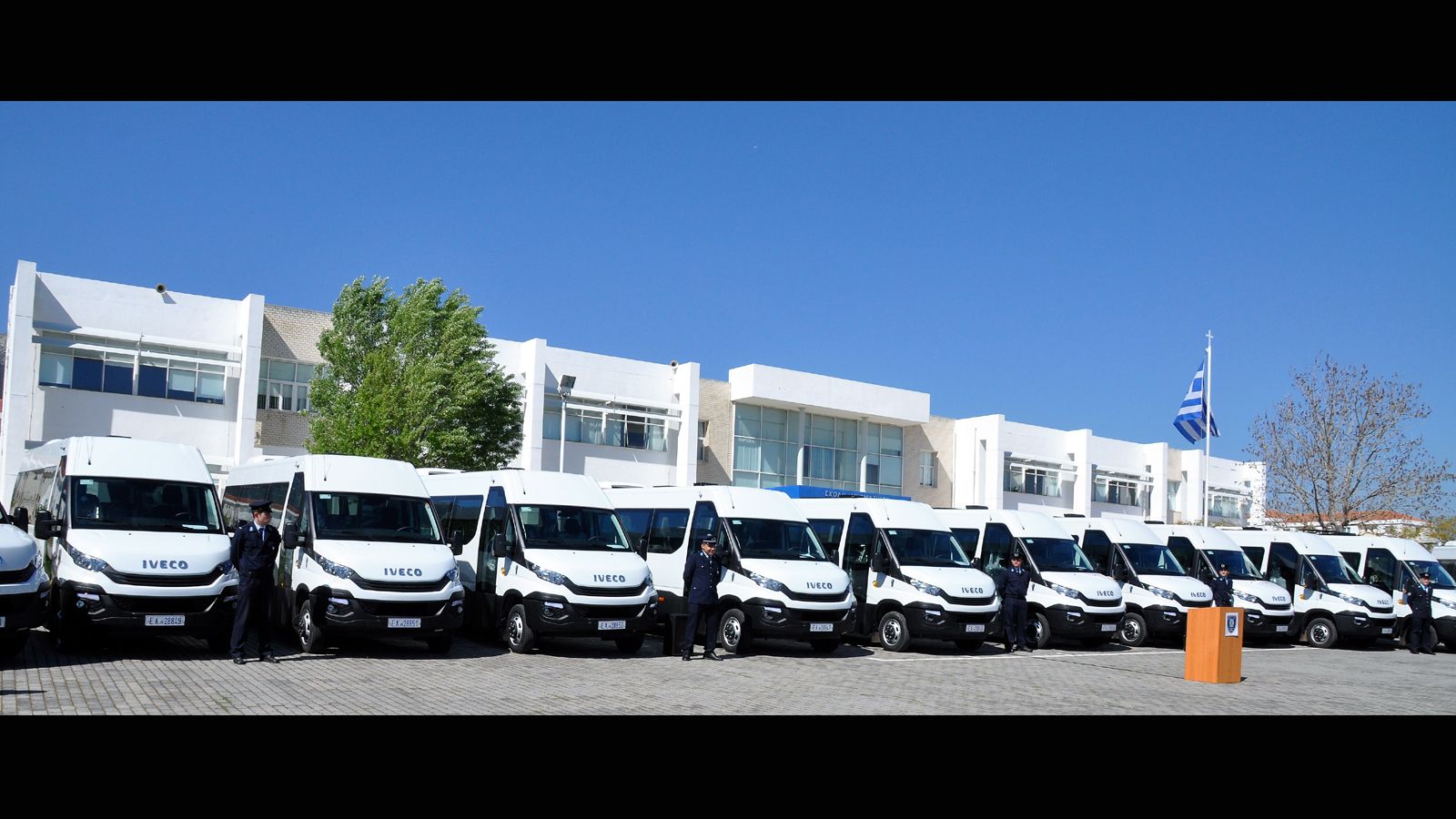 Τα 22 νέα Iveco Daily Line Mini-Buses, παραδόθηκαν από την Παύλος Ι. Κοντέλλης Α.Ε.Β.Ε. στην Ελληνική Αστυνομία.