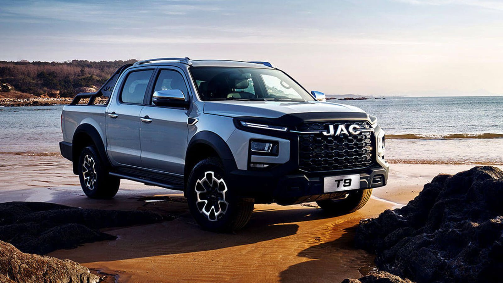 Το νέο JAC T9 EV είναι ένα ηλεκτρικό Pick-Up που μόλις ξεκινά την εμπορική του πορεία σε διάφορες αγορές της ΕΕ. 