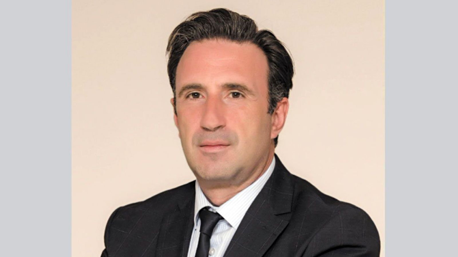 Ο κ. Αναστάσιος Κολλάρος αποχώρησε έπειτα από 21 χρόνια επιτυχημένης συνεργασίας, από την Kosmocar A.E. όπου μέχρι πρότινος κατείχε τη θέση του Market
