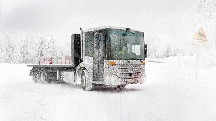 Η υιοθέτηση των νέων κινητήρων Euro6 από τα φορτηγά της Mercedes-Benz προϋποθέτει σημαντικές αλλαγές και το Econic δεν αποτελεί εξαίρεση.