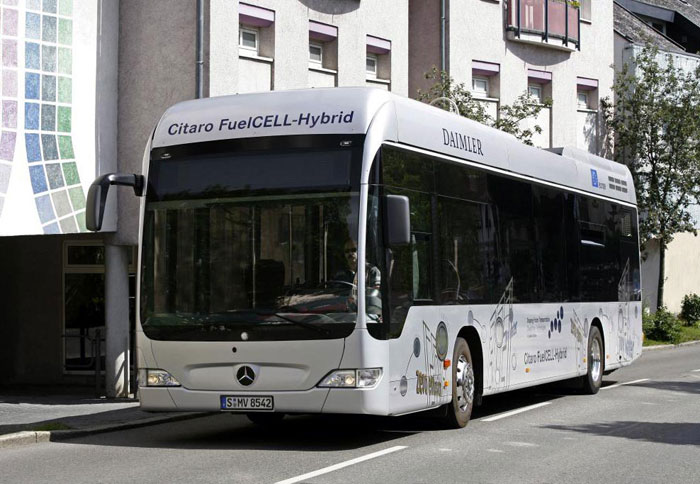 <font color=red>Νέο</font color> υβριδικό αστικό από Mercedes-Benz