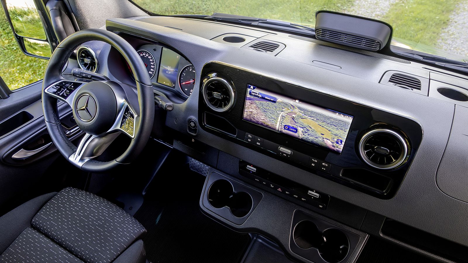 Mercedes-Benz Sprinter Van Ergon, εσωτερικό καμπίνας επιβατών. 