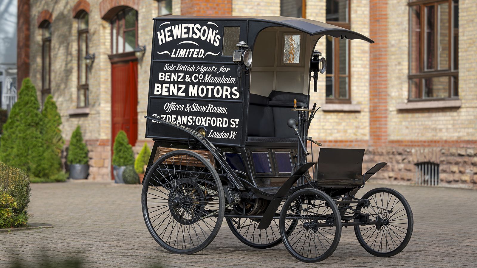 Mercedes-Benz Vans: 1o van 1896