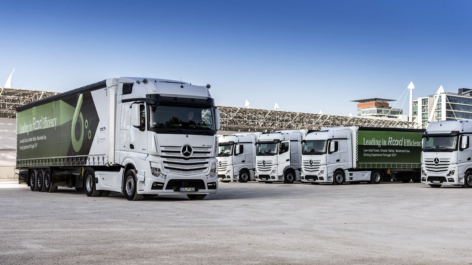 Το Mercedes-Benz Actros εμφανίζει πλέον μειωμένη κατά 6,5% μέση κατανάλωση καυσίμου χάρη σε επεμβάσεις στη γραμμή μετάδοσης της κίνησης του.