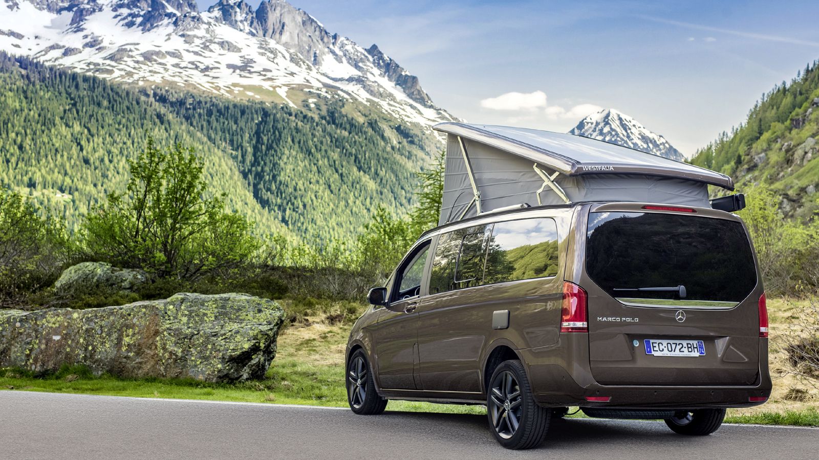 Στο Caravan Salon του Ντίσελντορφ, η Mercedes-Benz παρουσιάζει μια πληρέστατη γκάμα αυτοκινούμενων τροχόσπιτων για όλες τις χρήσεις.