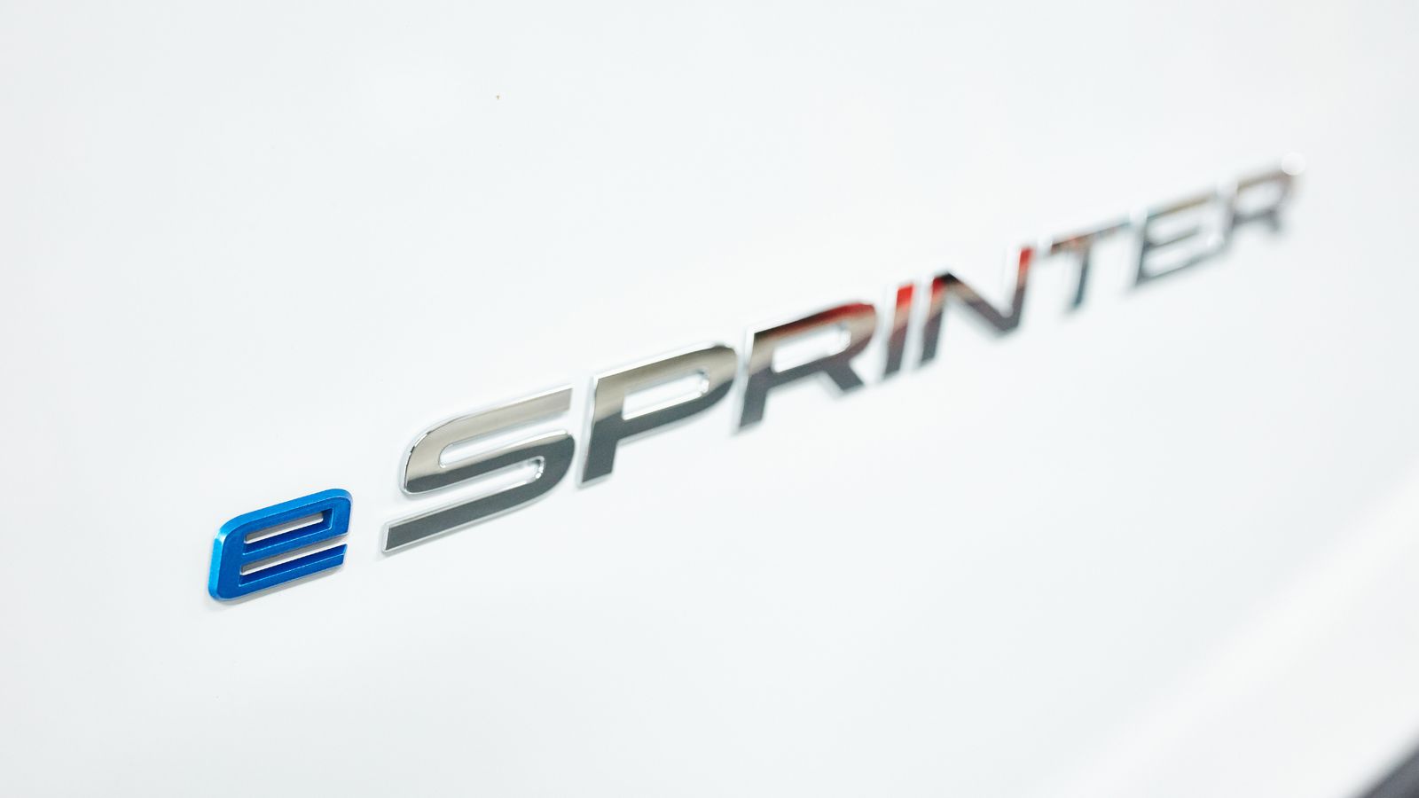 Η Mercedes-Benz ανακοίνωσε την έναρξη της παραγωγής του eSprinter από το εργοστάσιο του Ντίσελντορφ…