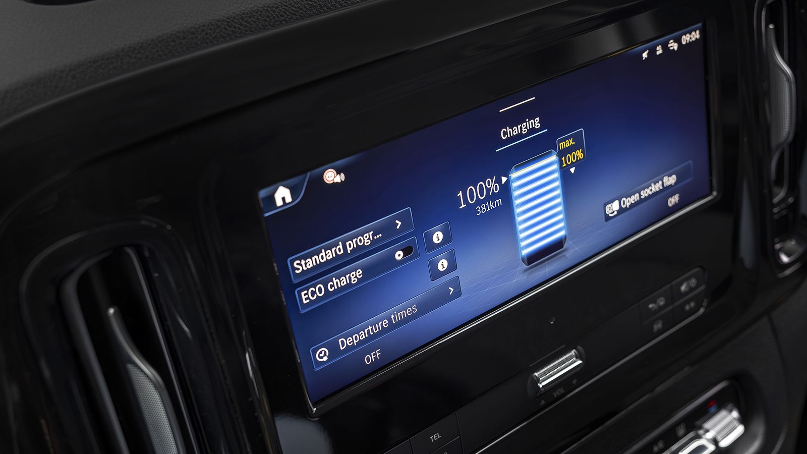 H διάρκεια φόρτισης της μπαταρίας των 90kWh στο eVito διαρκεί μόλις 40 λεπτά για το 10% - 80% σε παροχές DC 110kWh. 