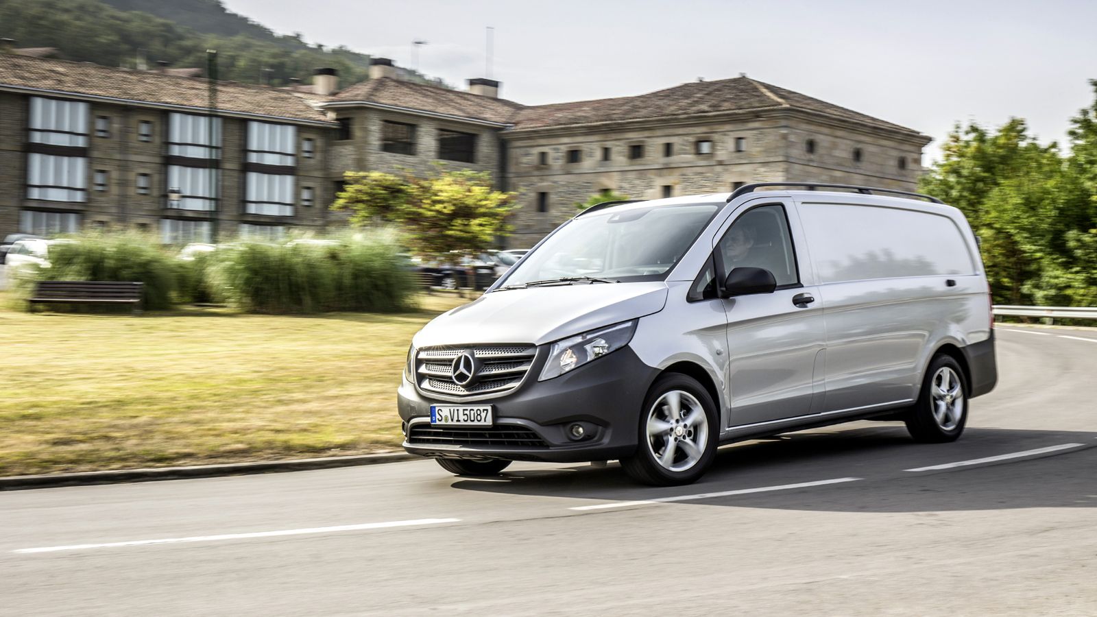 Η Mercedes-Benz αναμένεται να ανακοινώσει πρόγραμμα ανάκλησης για συγκεκριμένες εκδόσεις του Vito λόγω προβλημάτων στον έλεγχο επεξεργασίας των καυσαε