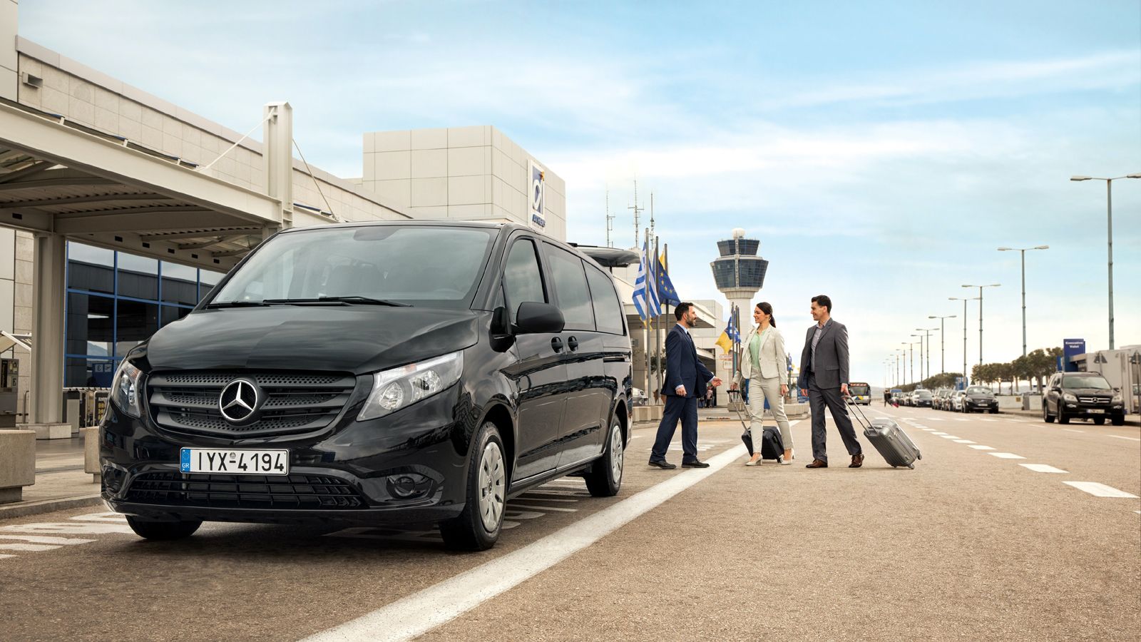 Το νέο Mercedes-Benz Vito Dark Edition διακρίνεται για τον πολυτελή χαρακτήρα και την εξαιρετική σχέση τιμής – αξίας.