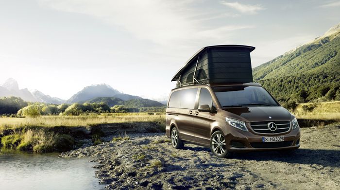 Το νέο Mercedes-Benz Marco Polo Camper Van βασίζεται στο αμάξωμα της V-Class και μπορεί να φιλοξενήσει έως και τέσσερις επιβάτες.