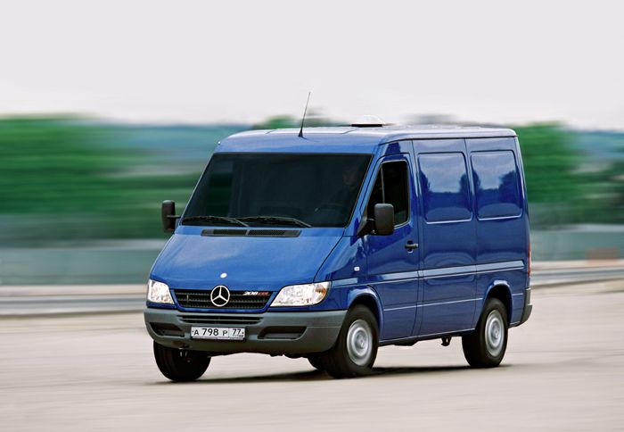 Η προηγούμενη γενιά του Mercedes-Benz Sprinter αναμένεται να αρχίσει να παράγεται και στην Ρωσία μέσα στο πρώτο εξάμηνο του 2013.