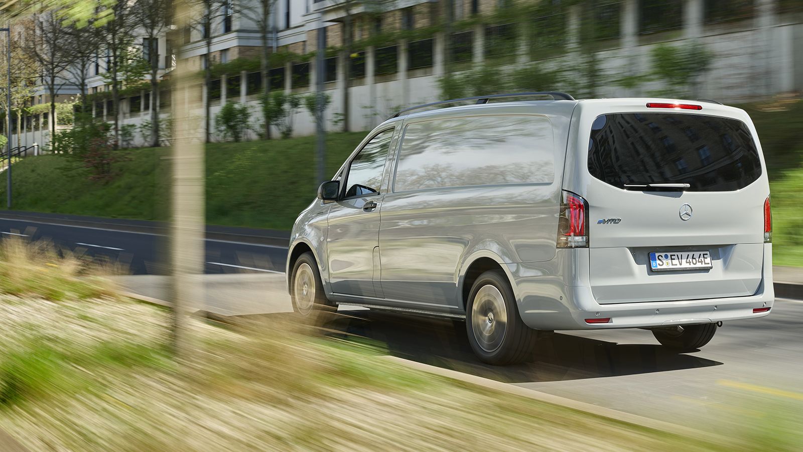 Ηλεκτρικά Μεσαία Vans: Όλες οι προτάσεις της αγοράς!