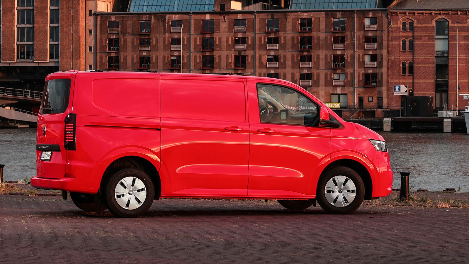 Ηλεκτρικά Μεσαία Vans: Όλες οι προτάσεις της αγοράς!