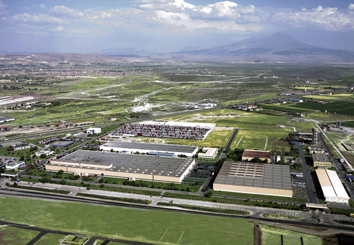 Ρεκόρ παραγωγής για Mercedes-Benz Turk