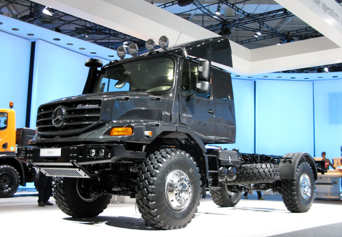 To νέο Mercedes-Benz Zetros