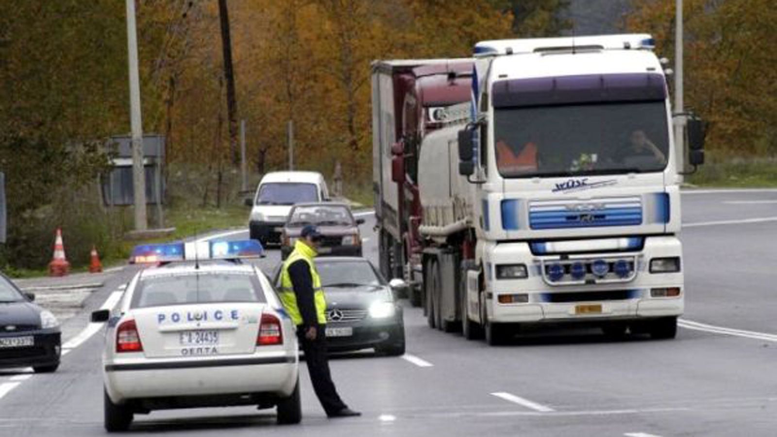 Ο υφυπουργός Μεταφορών, κ. Π. Σγουρίδης, υποσχέθηκε εντατικοποίηση της δράσης των Μεικτών Κλιμακίων Ελέγχου στα φορτηγά οχήματα.