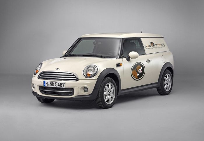 Το Mini Clubvan βασίζεται στο αμάξωμα και τα μηχανικά μέρη της έκδοσης Clubman με το μακρύ μεταξόνιο.