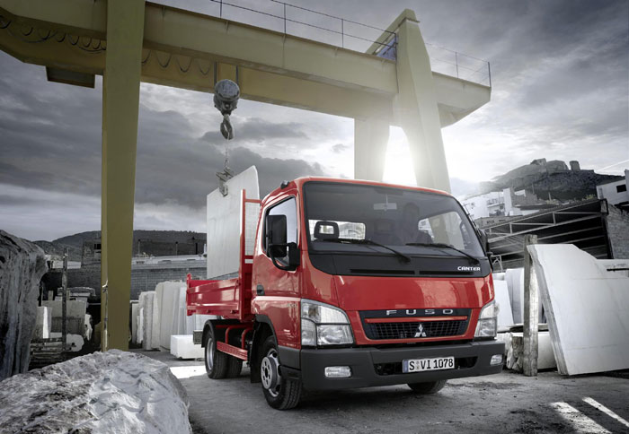 30 χρόνια «ζωής» για το Fuso Canter