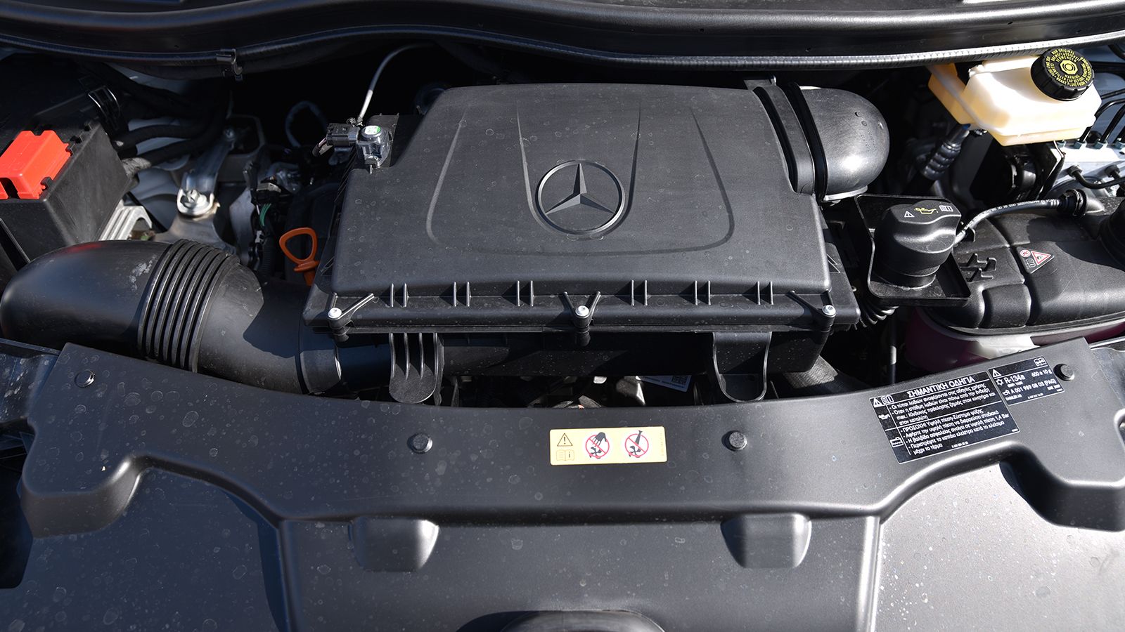 H γκάμα των πετρελαιοκινητήρων του Mercedes-Benz Vito Van πριν από μια 5ετία περιλάμβανε επιλογές ισχύος από 100 – 190 άλογα και κίνηση στους εμ