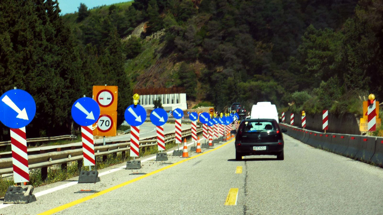 Κλειστή μέχρι τις 2/2 θα παραμείνει η Ν.Ε.Ο. Κορίνθου – Πατρών και στις δύο κατευθύνσεις από τα Σελιανίτικα έως το Ρίο.