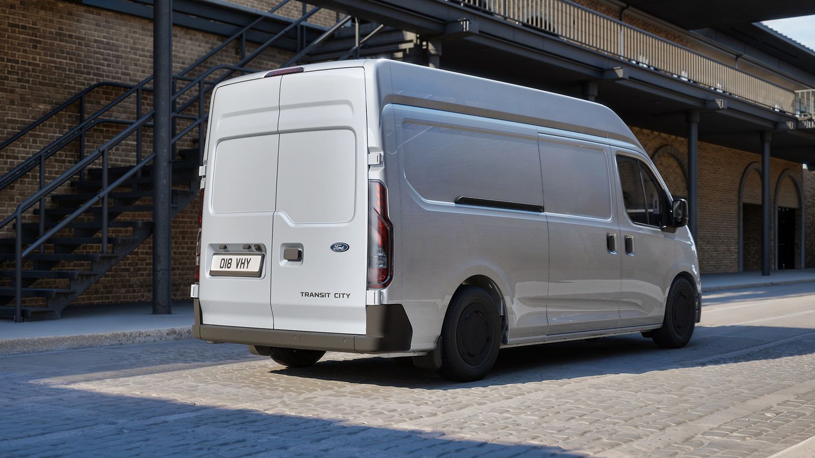 Αναλόγως της έκδοσης του, το Ford Transit City είναι σε θέση να μεταφέρει έως και 8,5κ.μ. φορτίου. 