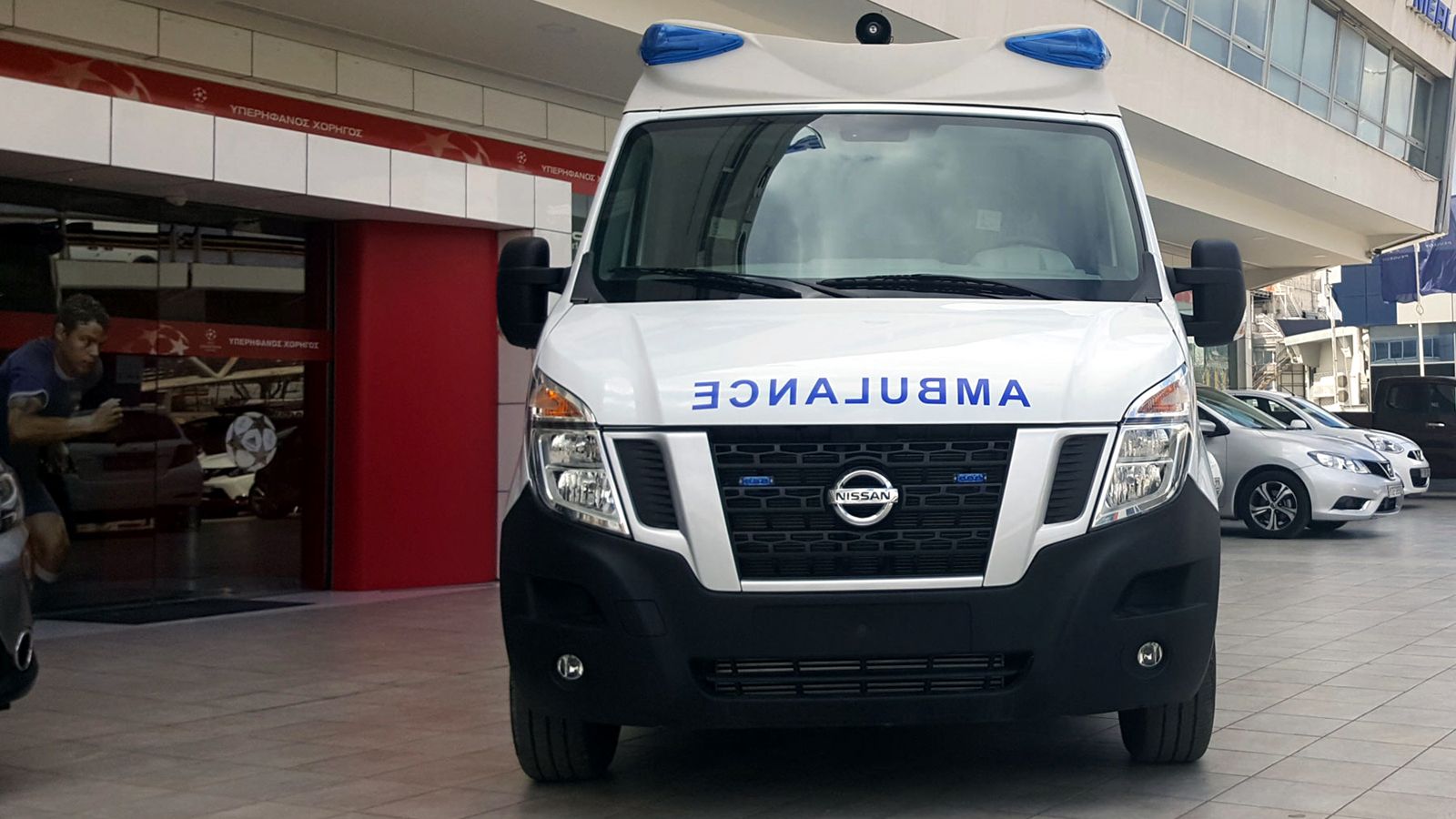 Η Nissan – Νικ. Ι. Θεοχαράκης, παρουσίασε μια νέα –ειδική- διασκευή του NV400 σε πλήρως λειτουργικό ασθενοφόρο.