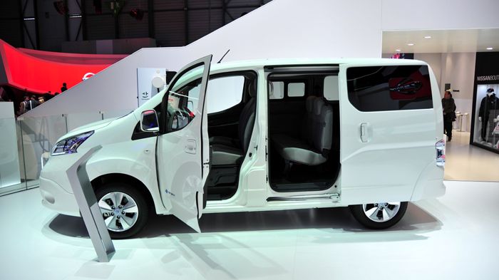 Το νέο ηλεκτροκίνητο e-NV200 Evalia θα λανσαριστεί στις διάφορες αγορές της ΕΕ μέσα στο προσεχές καλοκαίρι.
