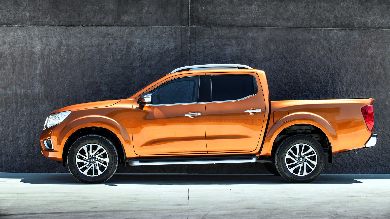 Οι ιδιοκτήτες ενός οχήματος Nissan μπορούν πλέον να αποκτήσουν το Βιβλίο Οδηγιών Χρήσης του μέσω του διαδικτύου.