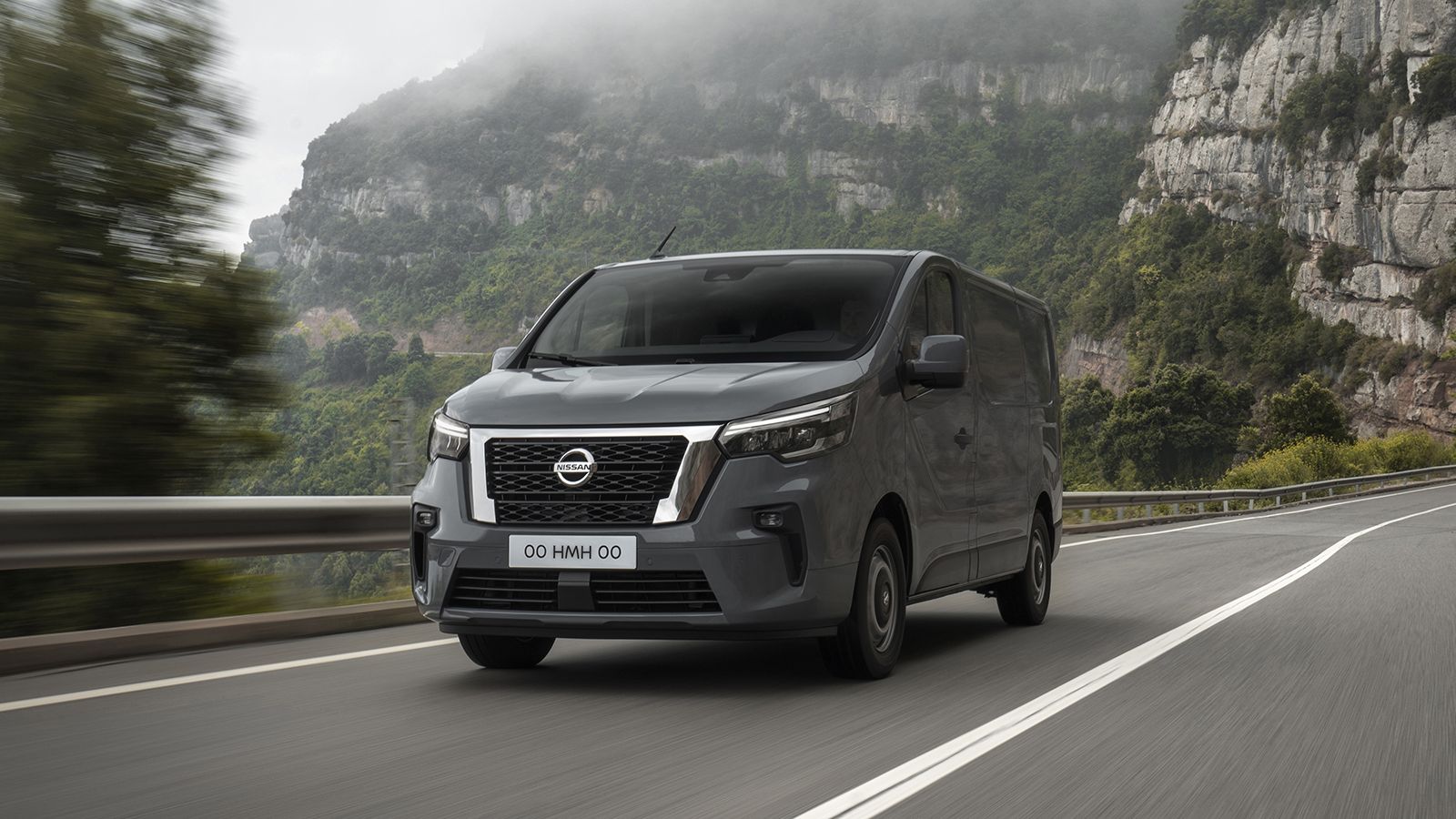 Nissan Primastar: Ο «χαμαιλέοντας» των Μεσαίων Vans