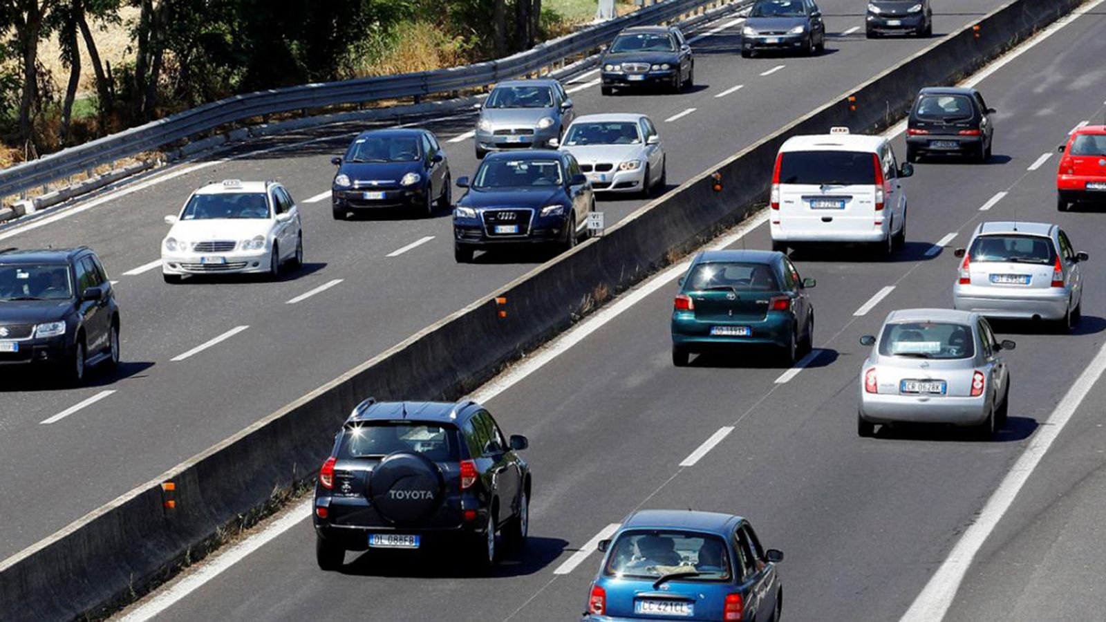Νέοι κανόνες ασφαλείας σε όλα τα οχήματα
