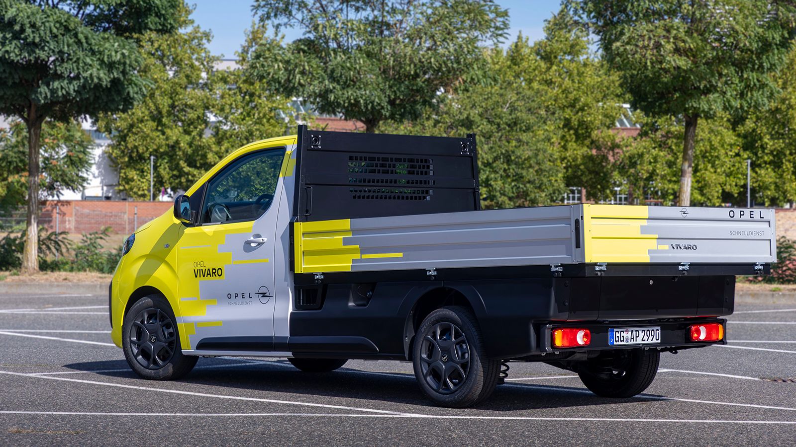 Opel Vivaro Flatbed με ανοικτά πλαϊνά καρότσας