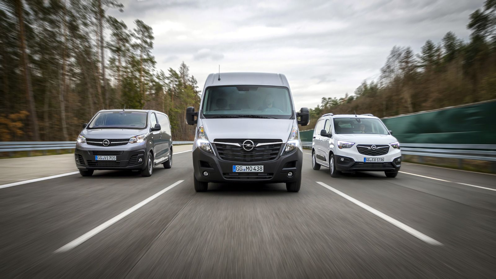Η Opel θα προσφέρει νέα –πληρέστερα- πακέτα εξοπλισμού, ειδικά εξελιγμένα για τη γκάμα των ελαφρών επαγγελματικών οχημάτων της.