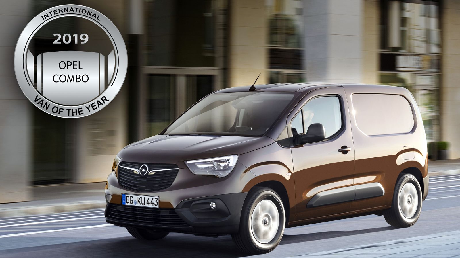 Οι παραδόσεις του νέου Opel Combo Cargo (International Van of the Year 2019) στην Ελλάδα θα ξεκινήσουν μέσα στον Ιανουάριο του 2019.