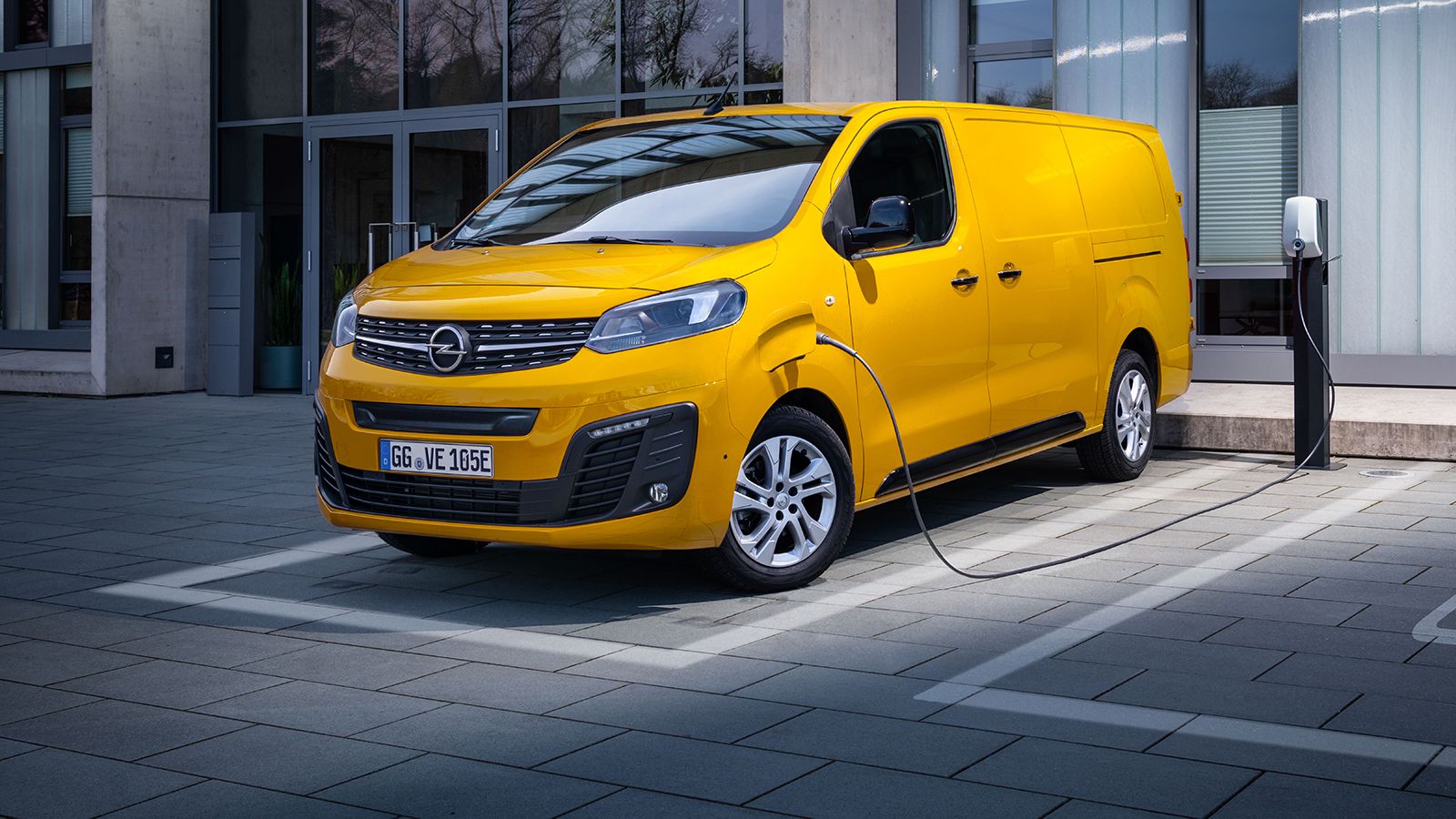 Το νέο Opel Vivaro-e ξεκίνησε και επίσημα την εμπορική του πορεία στις διάφορες αγορές της ΕΕ. 