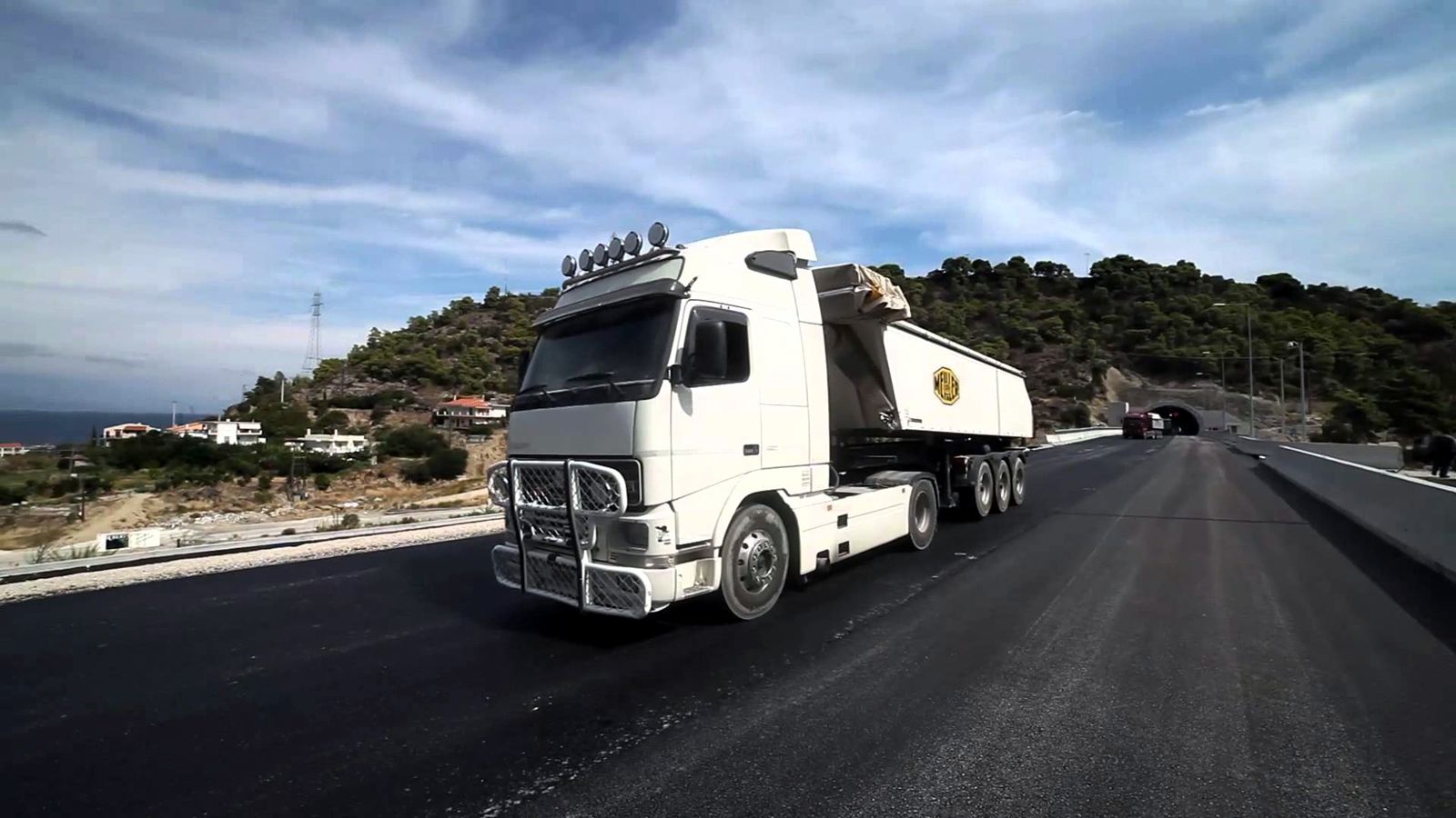 Ρυθμίσεις στην κυκλοφορία των οχημάτων στον ΠΑΘΕ στην περιοχή από Αγ. Κωνσταντίνο – Καμένα Βούρλα θα ισχύσουν από 7 – 23 Ιουνίου.